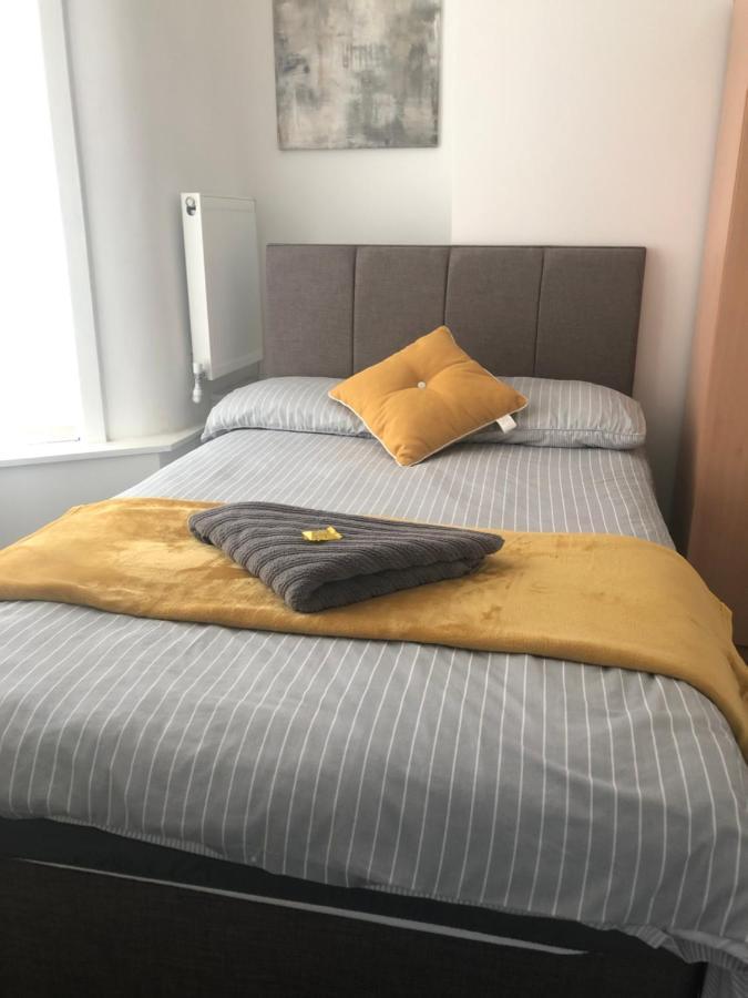 Lovely 4-Bed House In Anfield All En-Suite Liverpool Exterior foto
